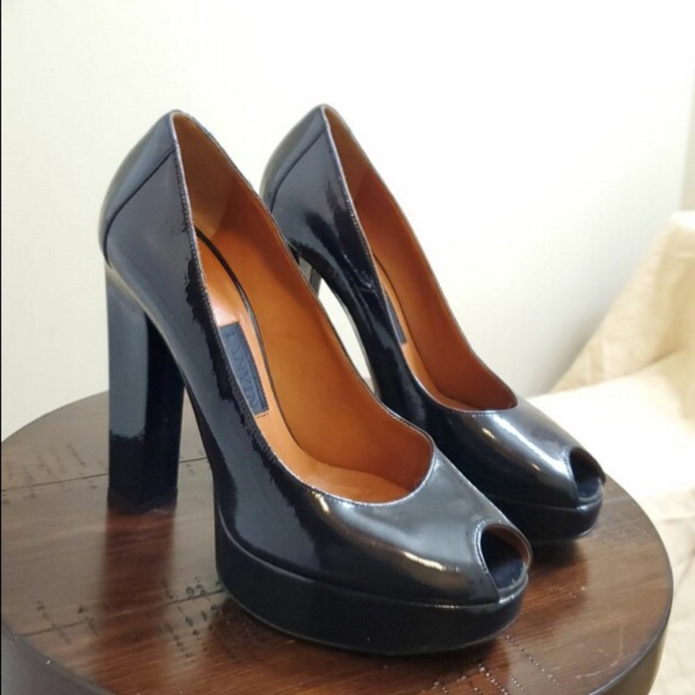 Lanvin Patent Leather Peep-Toe Pumps👠